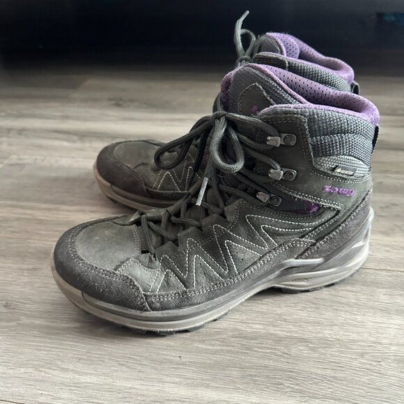 Lowa toro evo gtx mid Goretex hiking boots size 8 - Picture 3 of 9